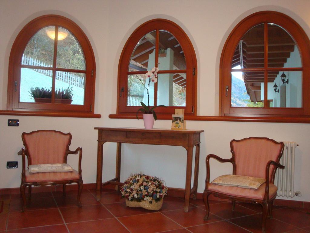 Agritur Cornasest Acomodação com café da manhã Breguzzo Exterior foto