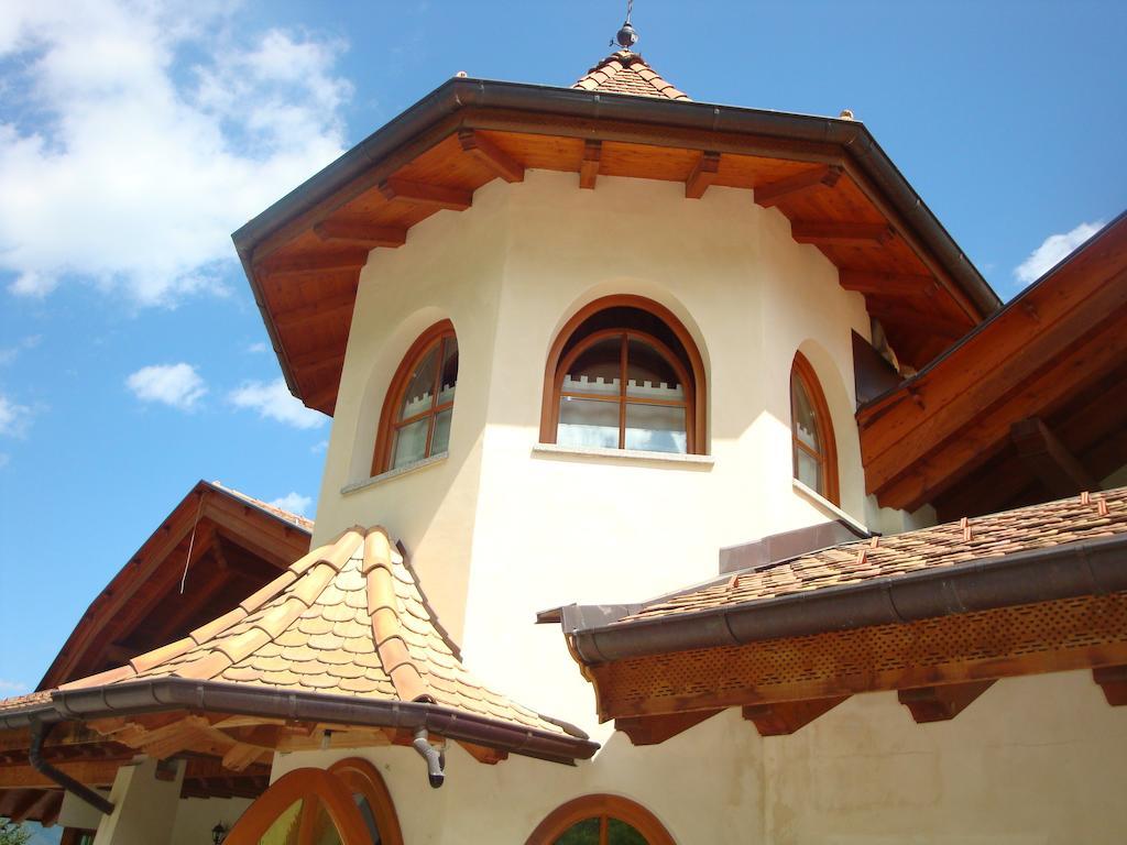 Agritur Cornasest Acomodação com café da manhã Breguzzo Exterior foto