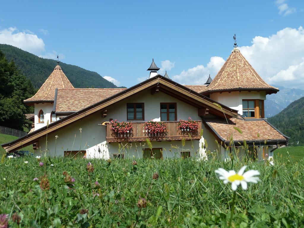 Agritur Cornasest Acomodação com café da manhã Breguzzo Exterior foto