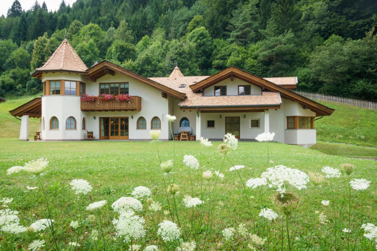 Agritur Cornasest Acomodação com café da manhã Breguzzo Exterior foto